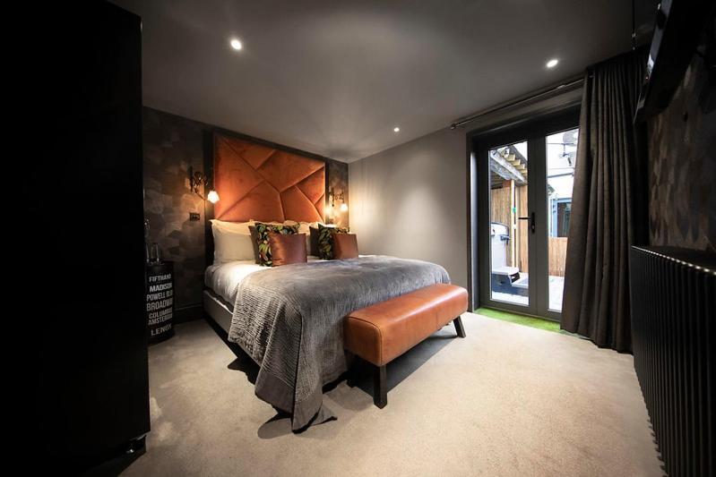 The Bells - Luxury Serviced Apartments Leeds  Eksteriør billede