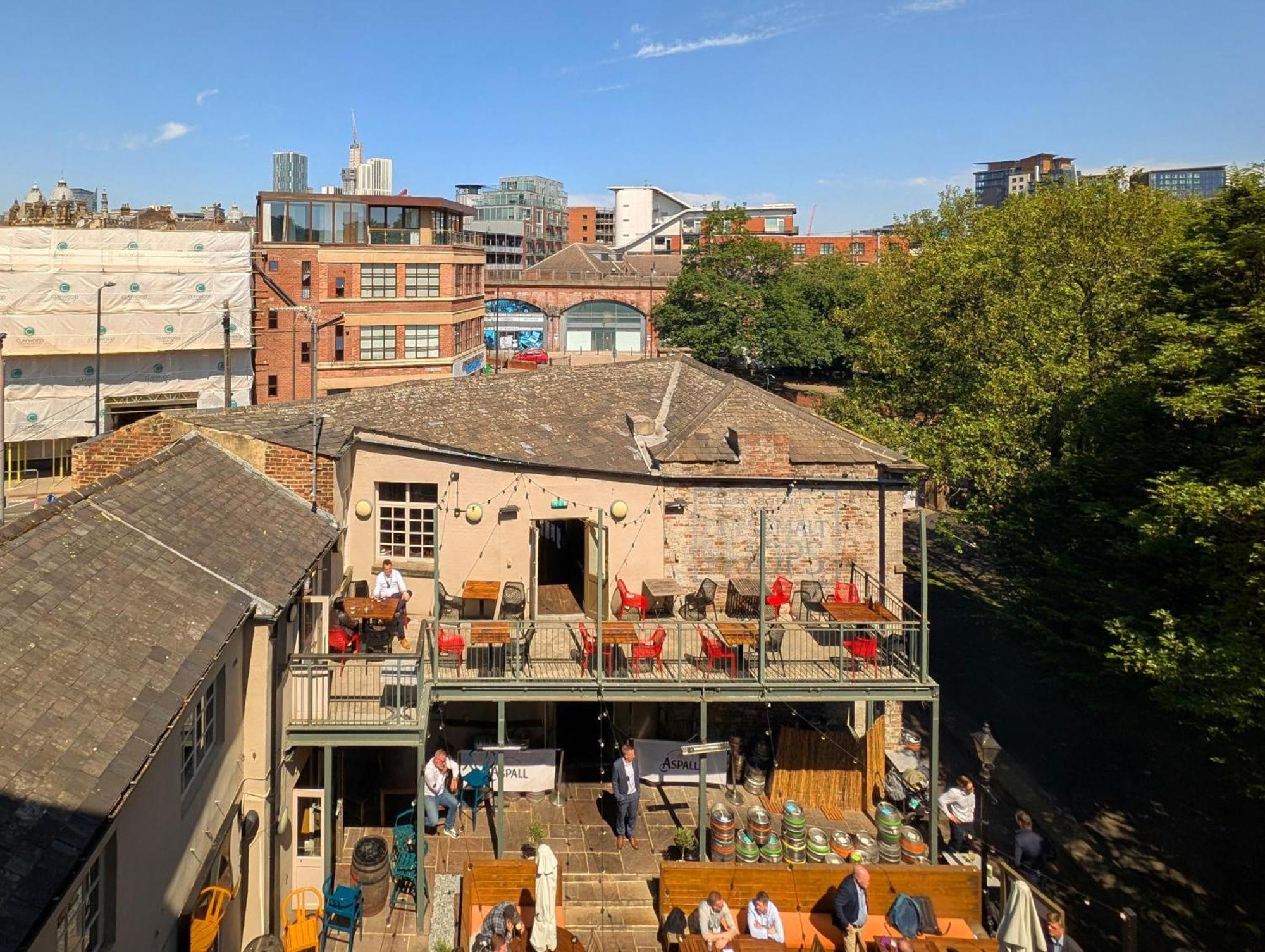 The Bells - Luxury Serviced Apartments Leeds  Eksteriør billede